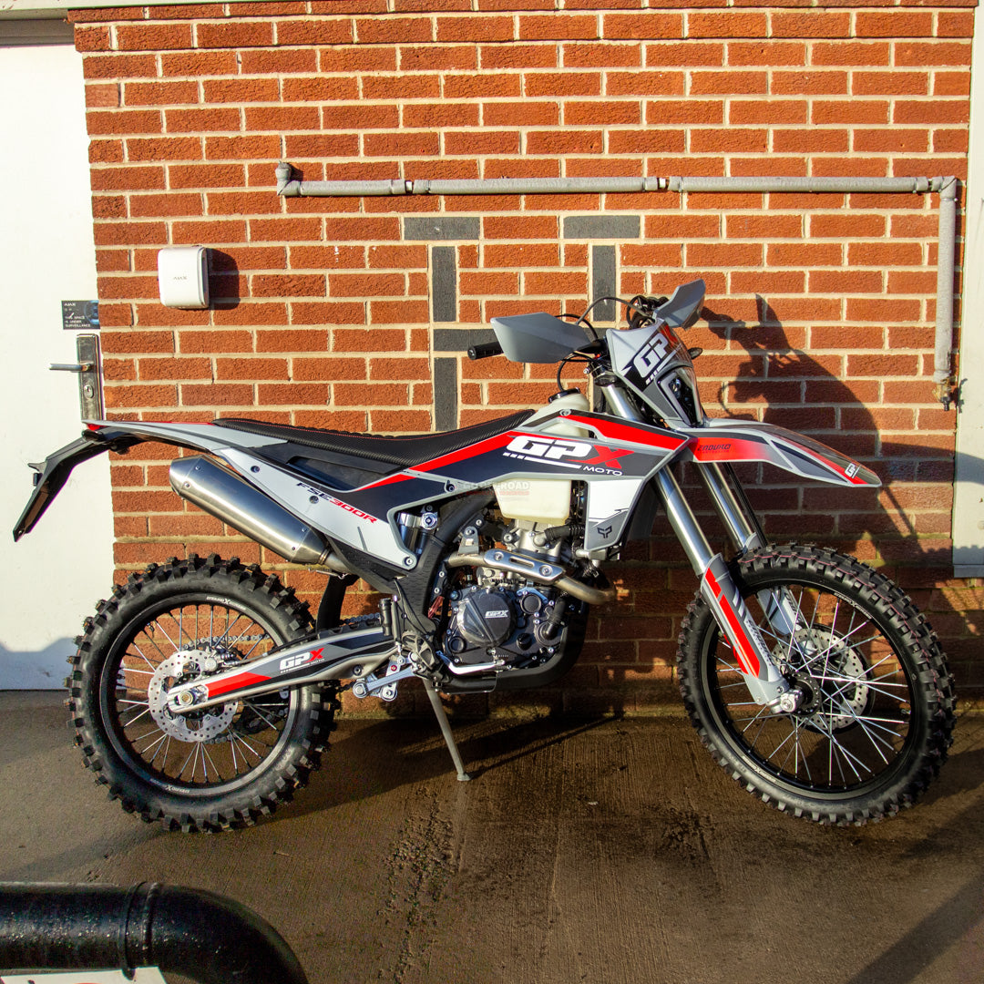 2026 GPX FSE 300R 4 Stroke Watercooled