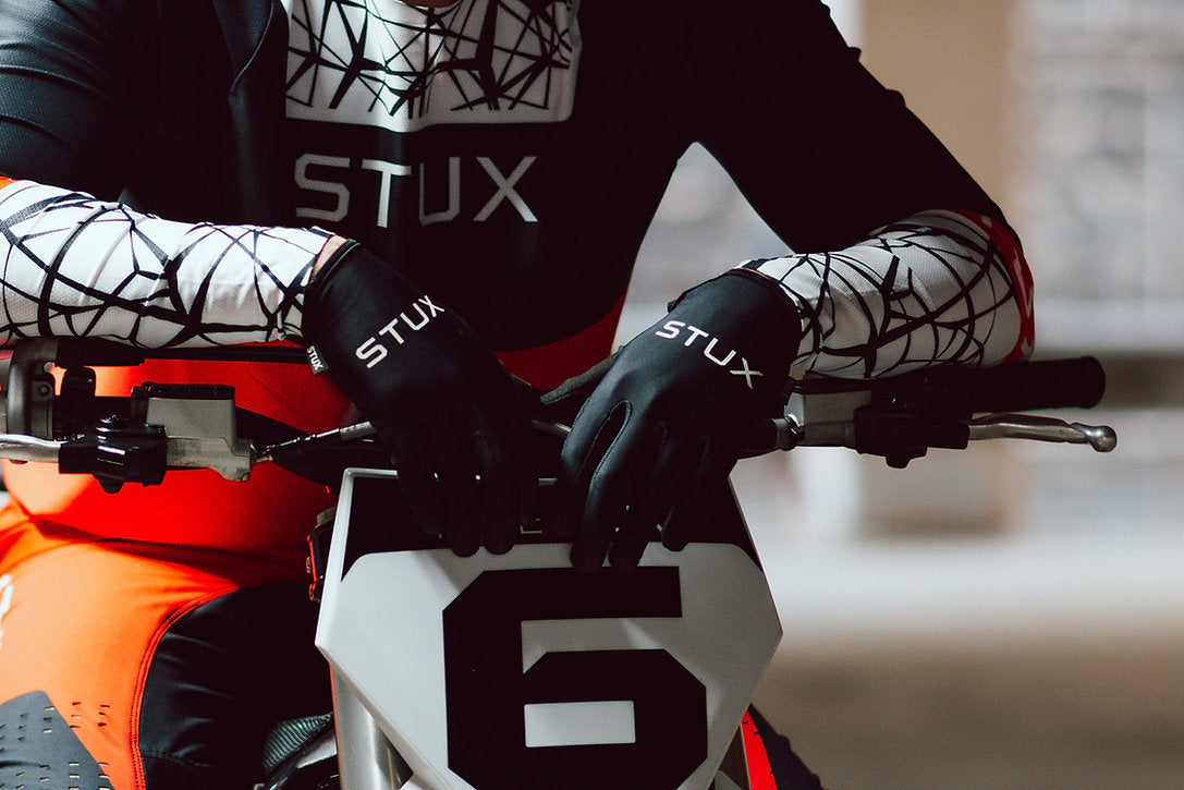 STUX 'FLIGHT' OG YOUTH GLOVES