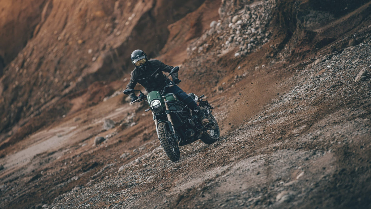 Benelli Leoncino 800 Trail