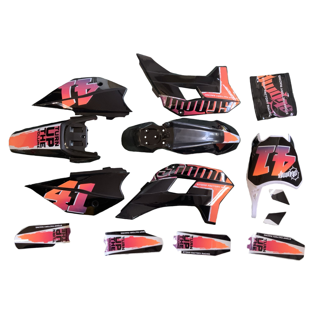 PIT BIKE FRAME, PLASTICS & TANKS