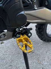 Full-E Charged Black Foot Peg with Coloured Pins Set for Light Bee / Talaria MX