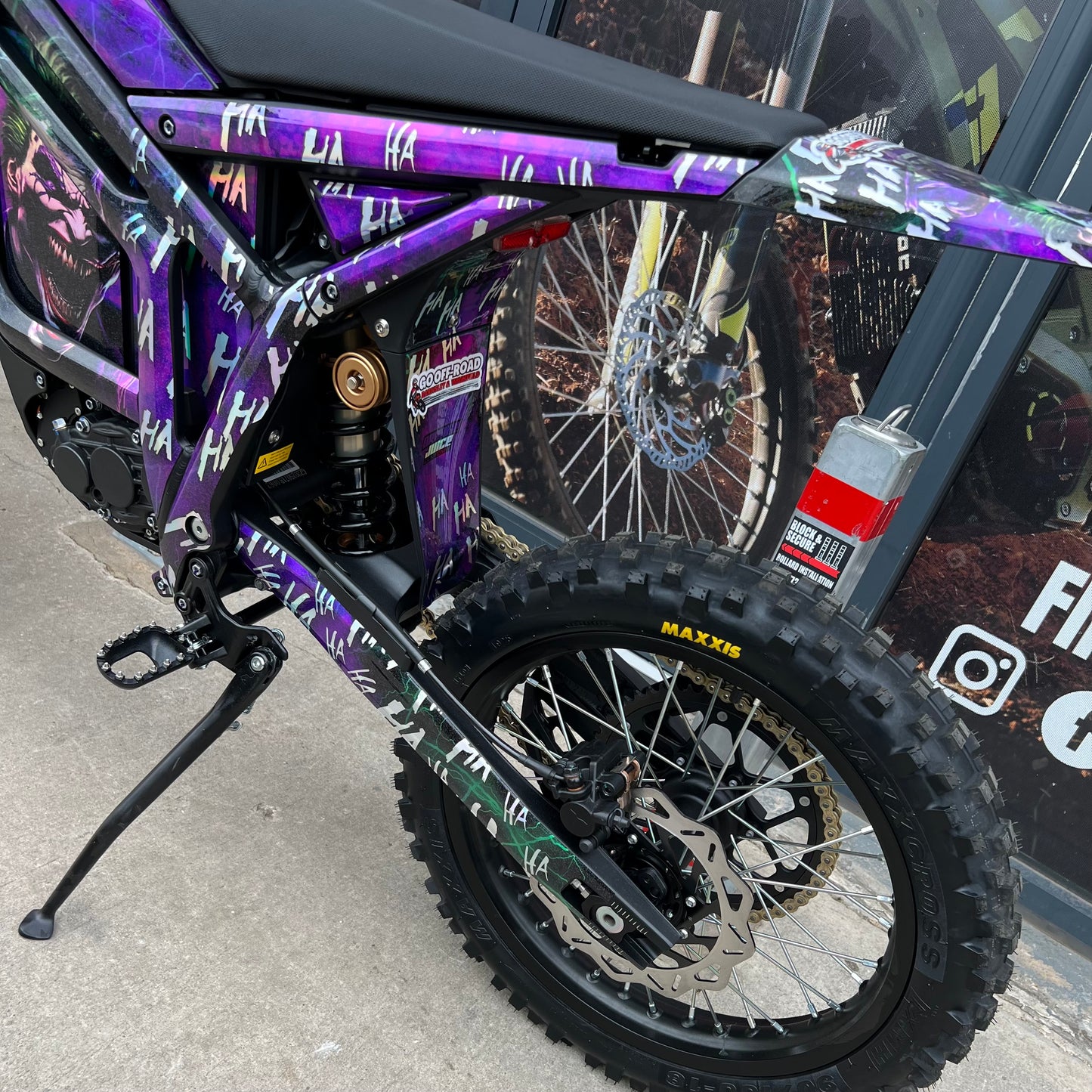 USED TALARIA KOMODO PURPLE GRAPHICS