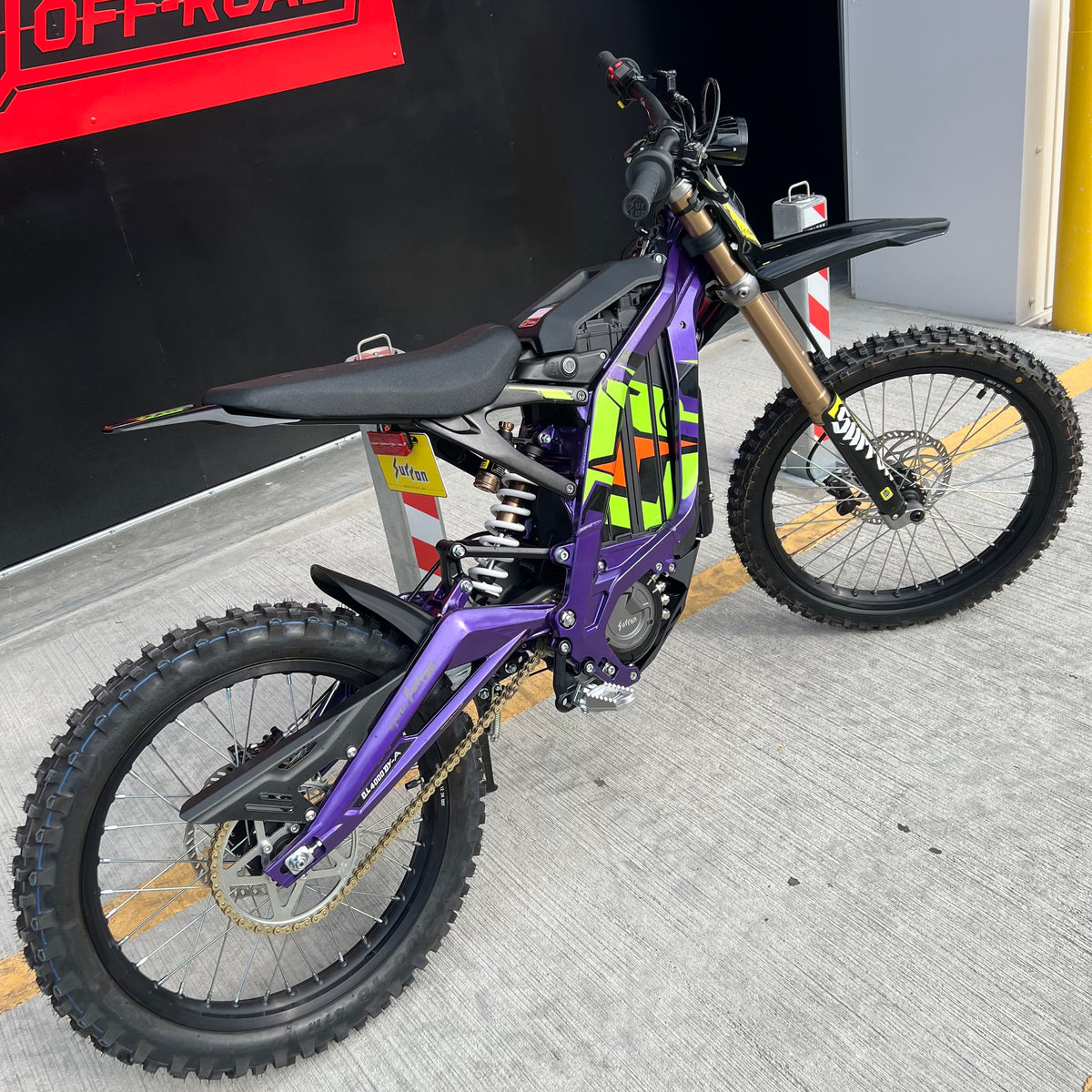 USED PURPLE SUR RON LIGHT BEE X 2025 MODEL