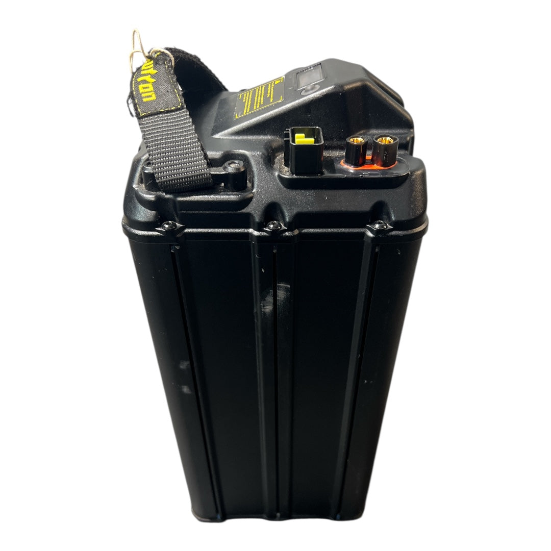 USED SUR RON LIGHT BEE BATTERY 60v 40AH Black