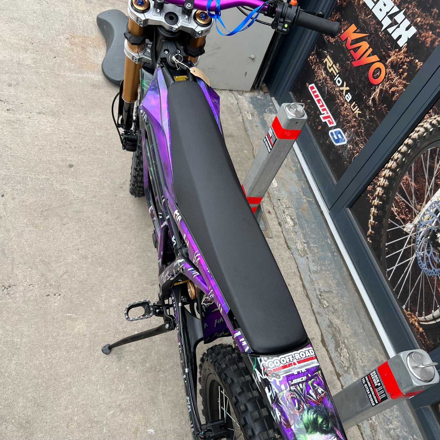USED TALARIA KOMODO PURPLE GRAPHICS