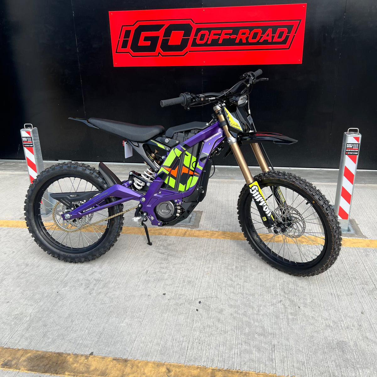 USED PURPLE SUR RON LIGHT BEE X 2025 MODEL