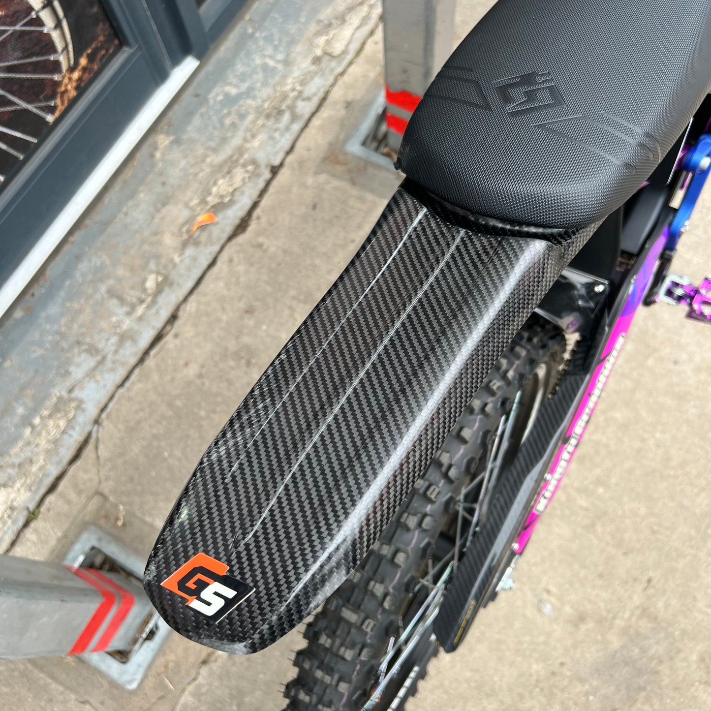 USED 2022 SUR RON LIGHT BEE WITH UPGRADES