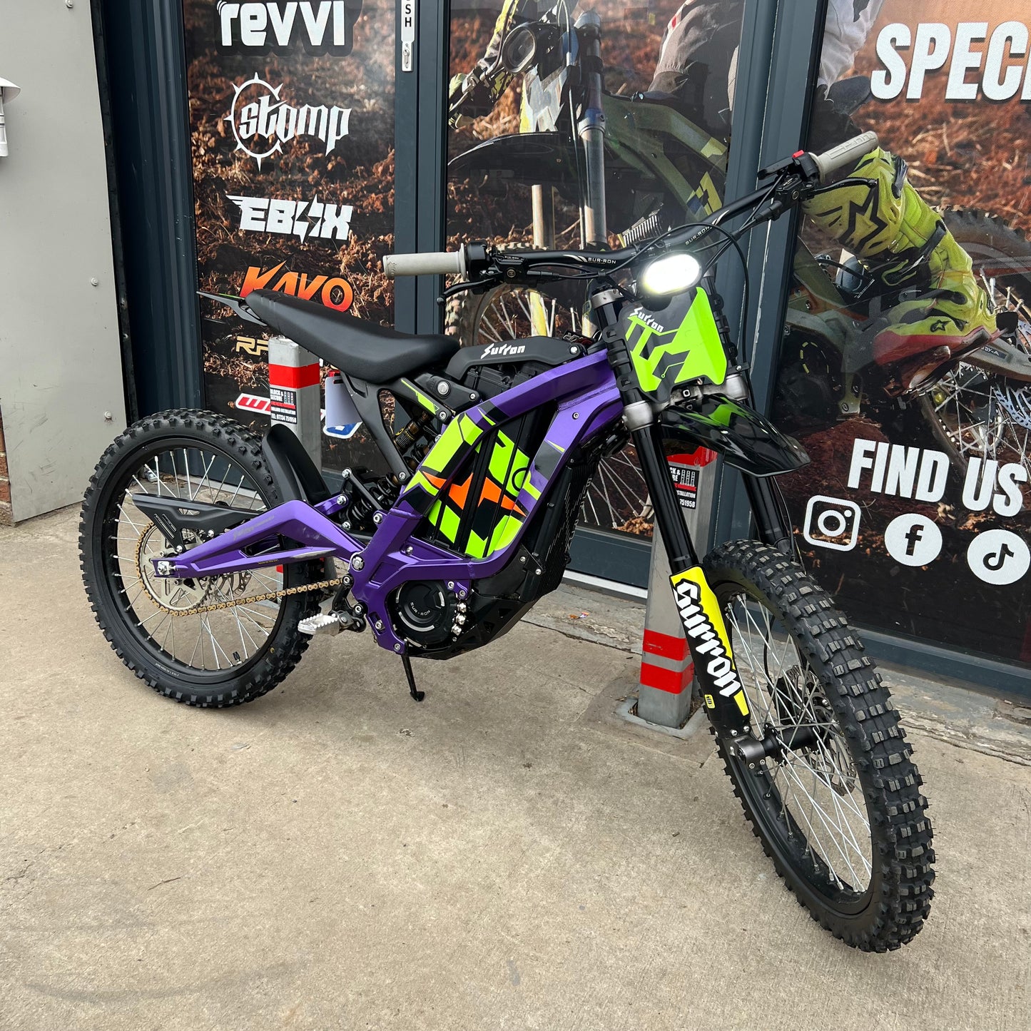 USED 2024 SUR RON LIGHT BEE PURPLE