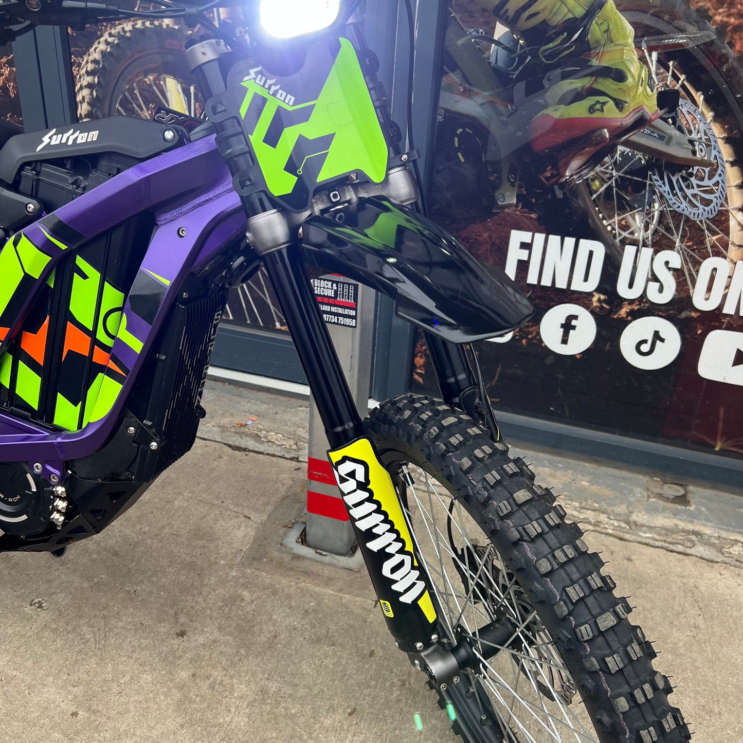 USED 2024 SUR RON LIGHT BEE PURPLE