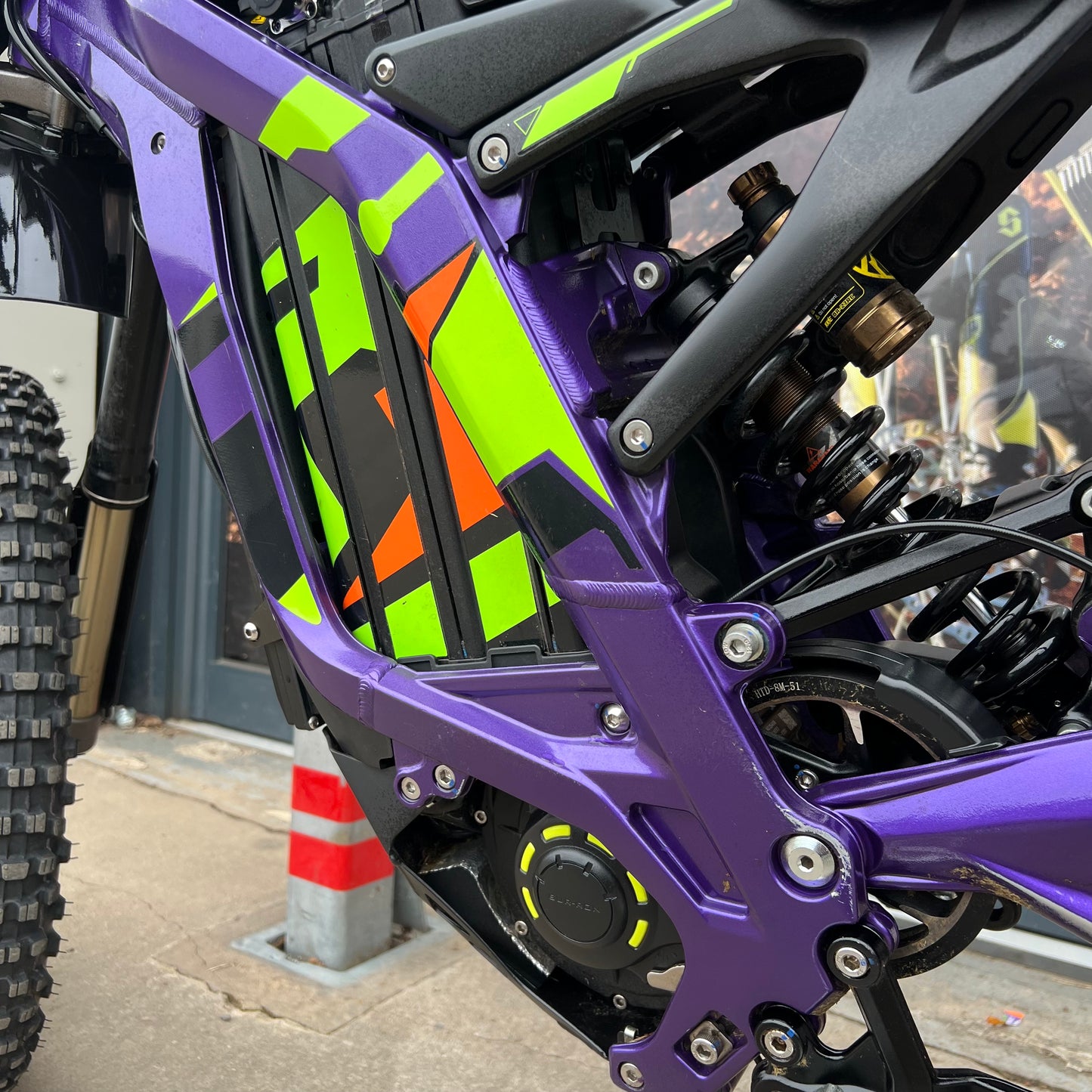 USED 2024 SUR RON LIGHT BEE PURPLE