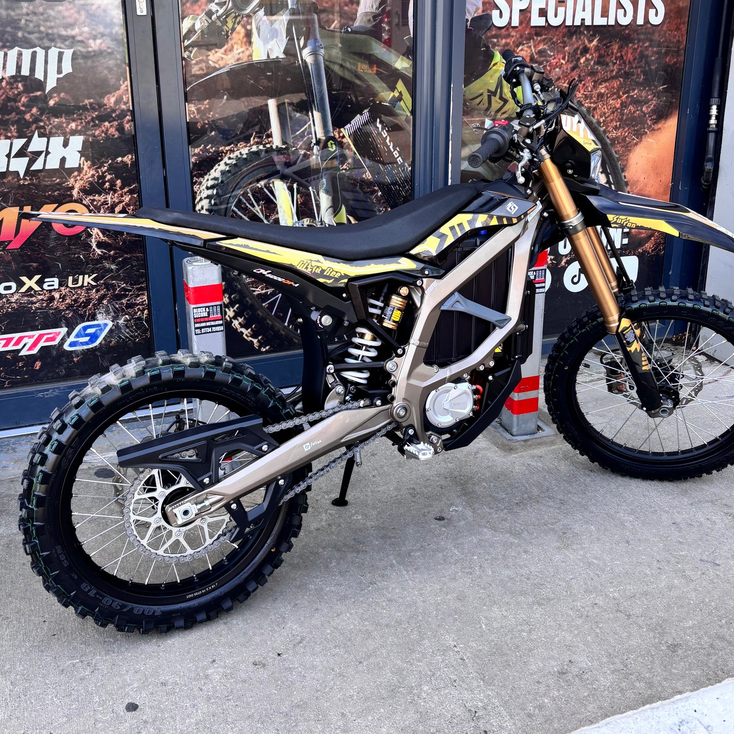 USED SUR RON ULTRA BEE X 2025 DESERT BROWN