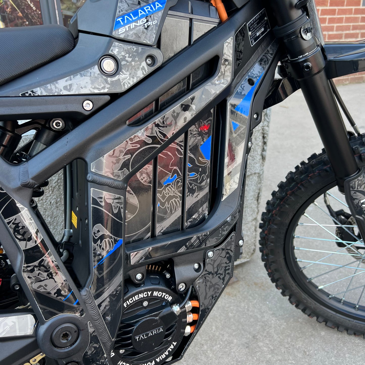 USED TALARIA STING PRO BLACK/BLUE