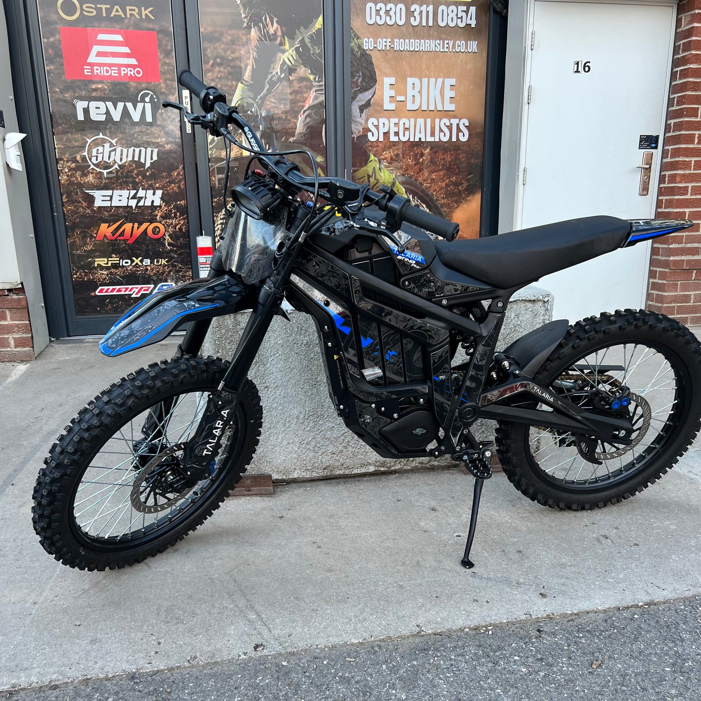 USED TALARIA STING PRO BLACK/BLUE