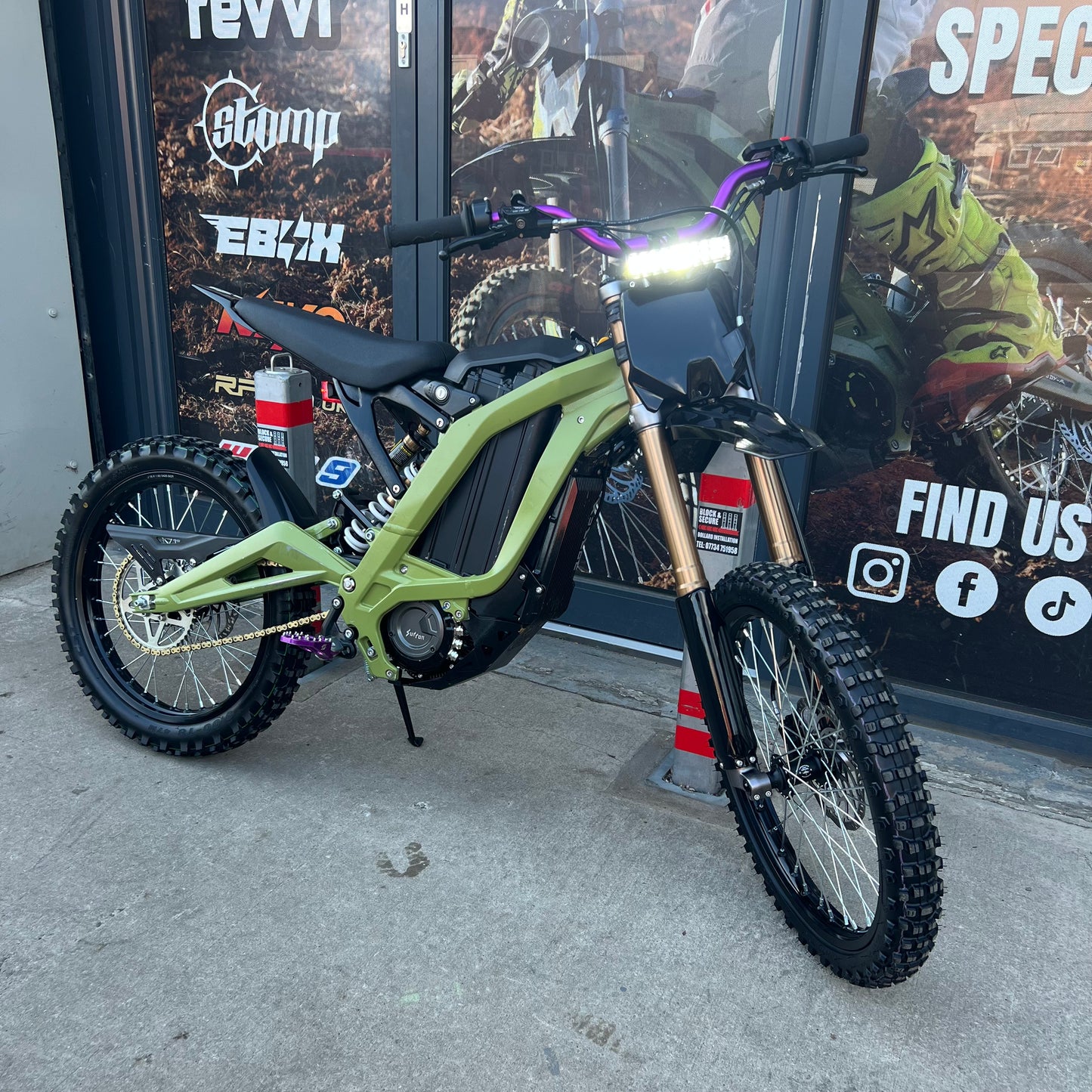 USED 2025 SUR RON LIGHT BEE GREEN