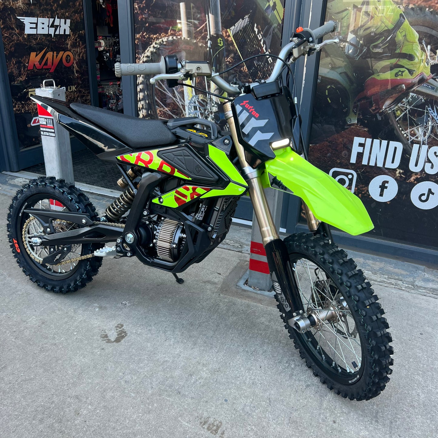 USED 2025 SUR RON HYPER BEE GREEN BIG WHEEL