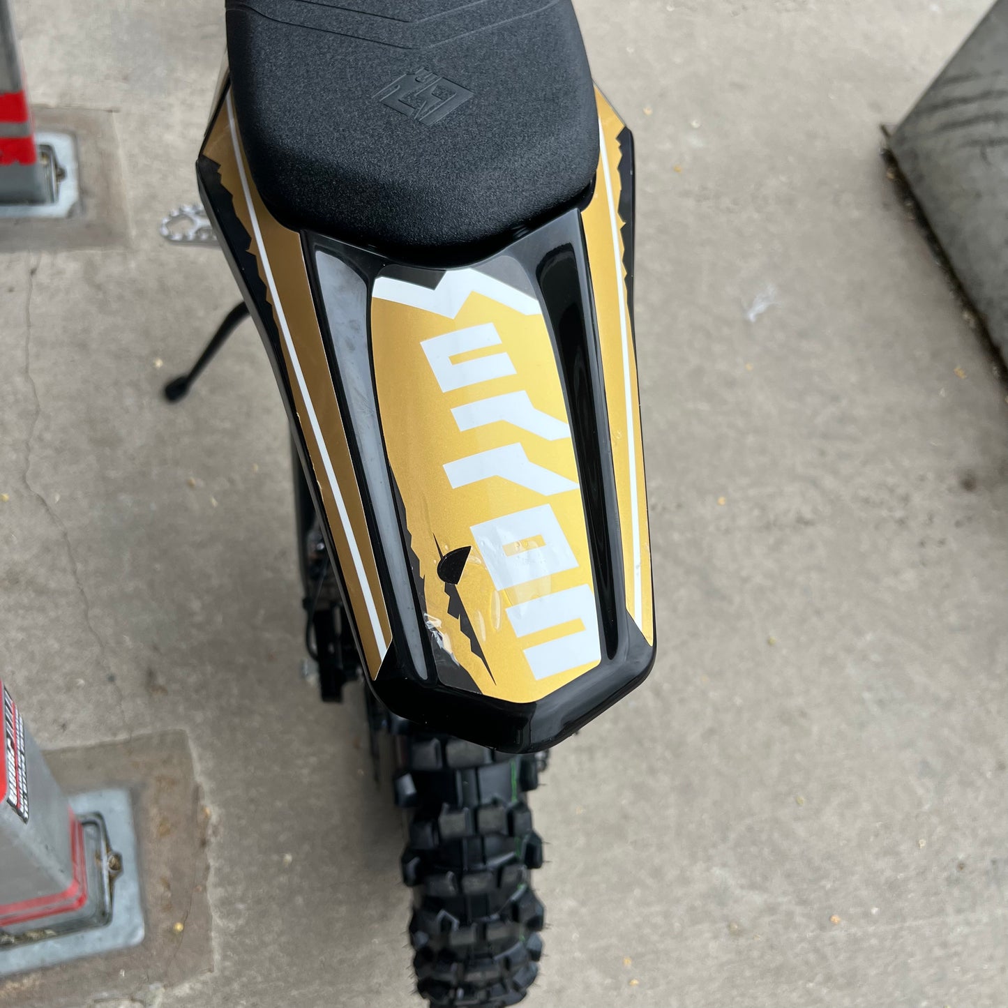USED 2025 SUR RON ULTRA BEE X BLACK