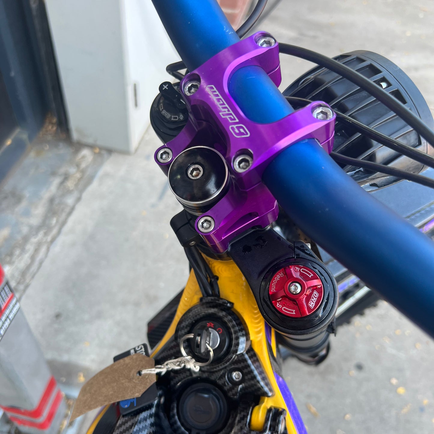 USED SUR RON LIGHT BEE X 2020