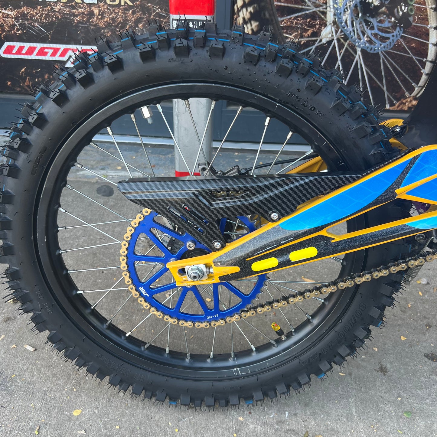 USED SUR RON LIGHT BEE X 2020