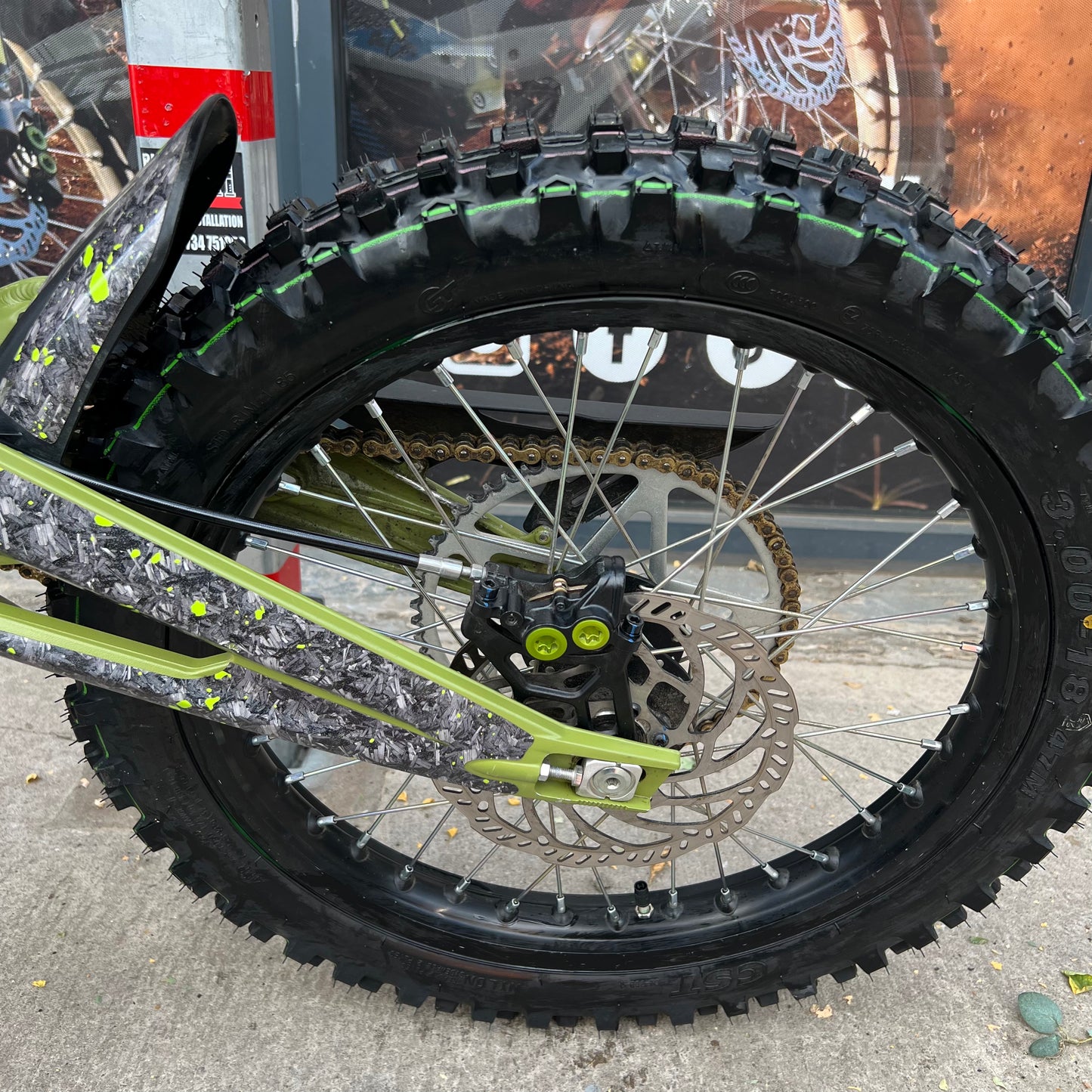 USED SUR RON LIGHT BEE X 2025 WITH GRAPHICS KIT