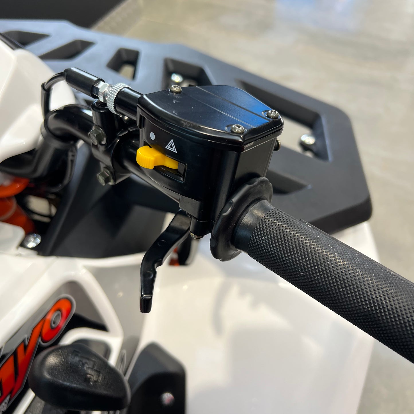 KAYO AU200 QUAD BIKE