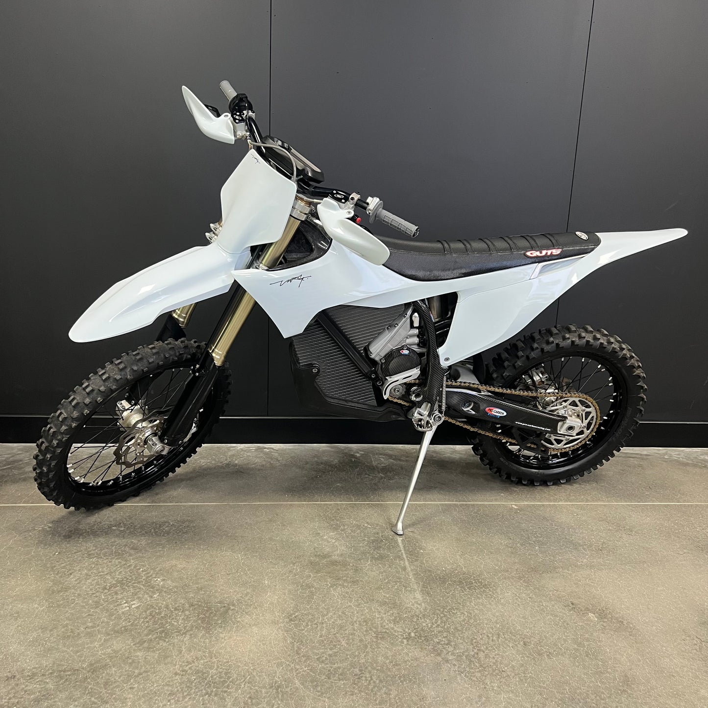 USED STARK VARG MX 1.0 WHITE WITH UPGRADES