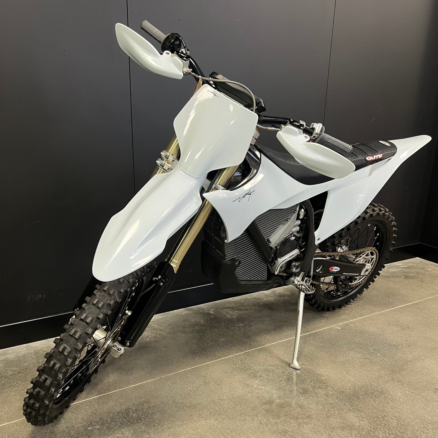 USED STARK VARG MX 1.0 WHITE WITH UPGRADES