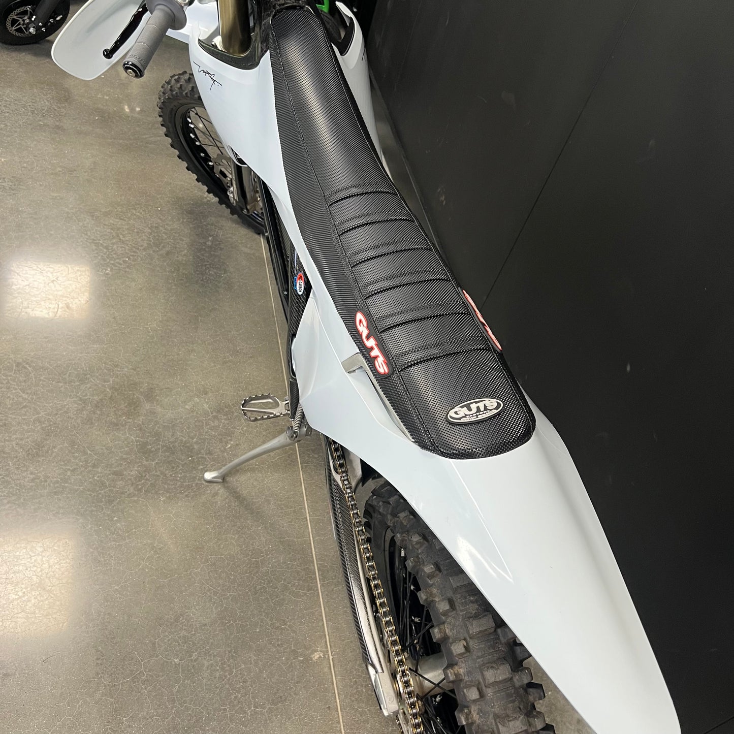 USED STARK VARG MX 1.0 WHITE WITH UPGRADES