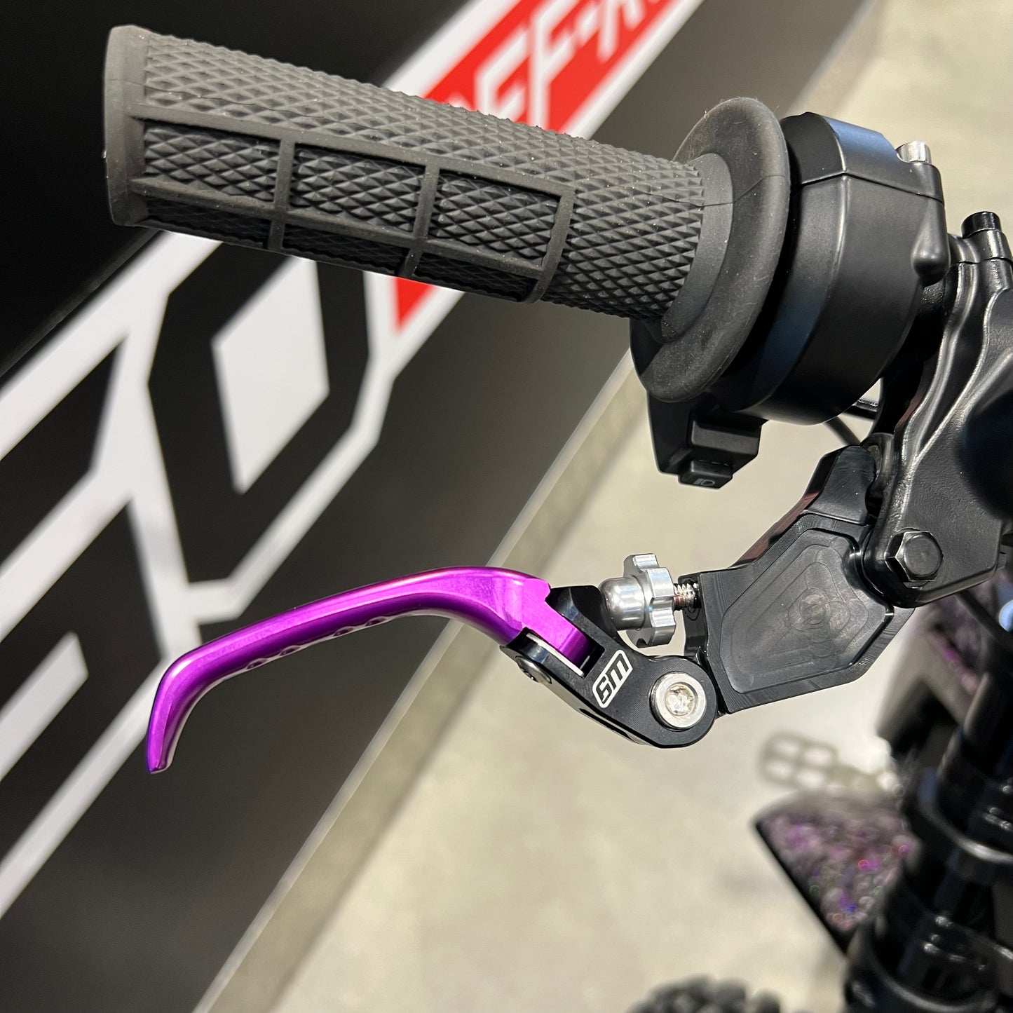 USED E-RIDE PRO SR WITH PURPLE UPGRADES