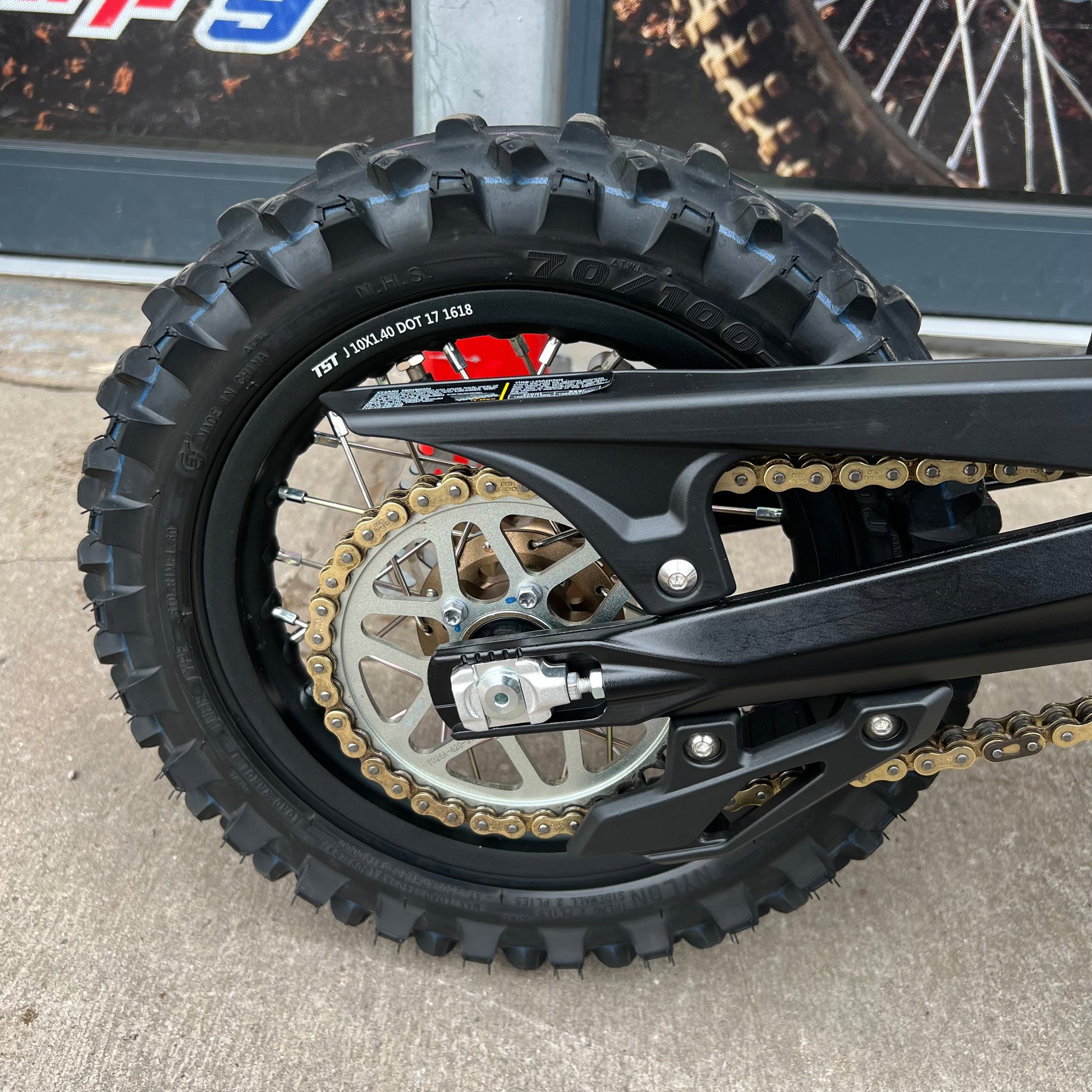 USED SUR RON HYPER BEE SMALL WHEEL GREEN - Go Off Road Barnsley