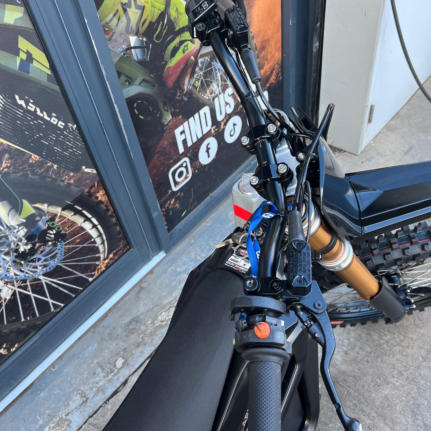 USED TALARIA KOMODO BLACK