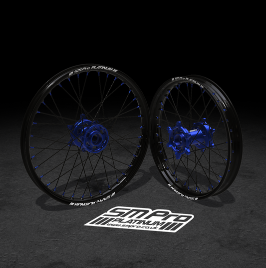 SM PRO TALARIA WHEEL SET 19/16" BLACK/BLUE COMBO