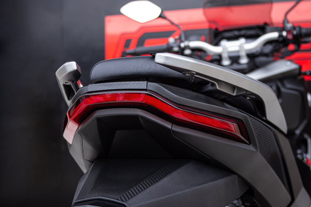 Voge SR1 ADV 125 | 2026 2V