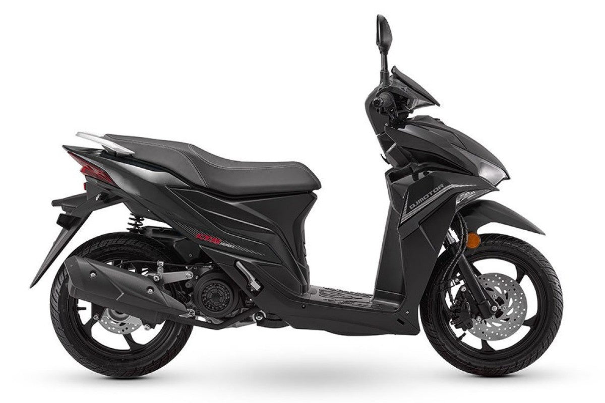 QJMotor LTS 125 S