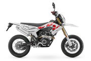 Side view of white and red QJMotor COV 125 S supermoto motorcycle with 17-inch spoked street wheels