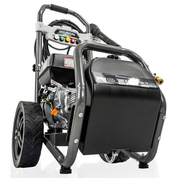Hyundai 3400psi / 234 bar 209cc Petrol Pressure Washer, 9L/min, 10m Hose & Detergent Tank | HYW3400P