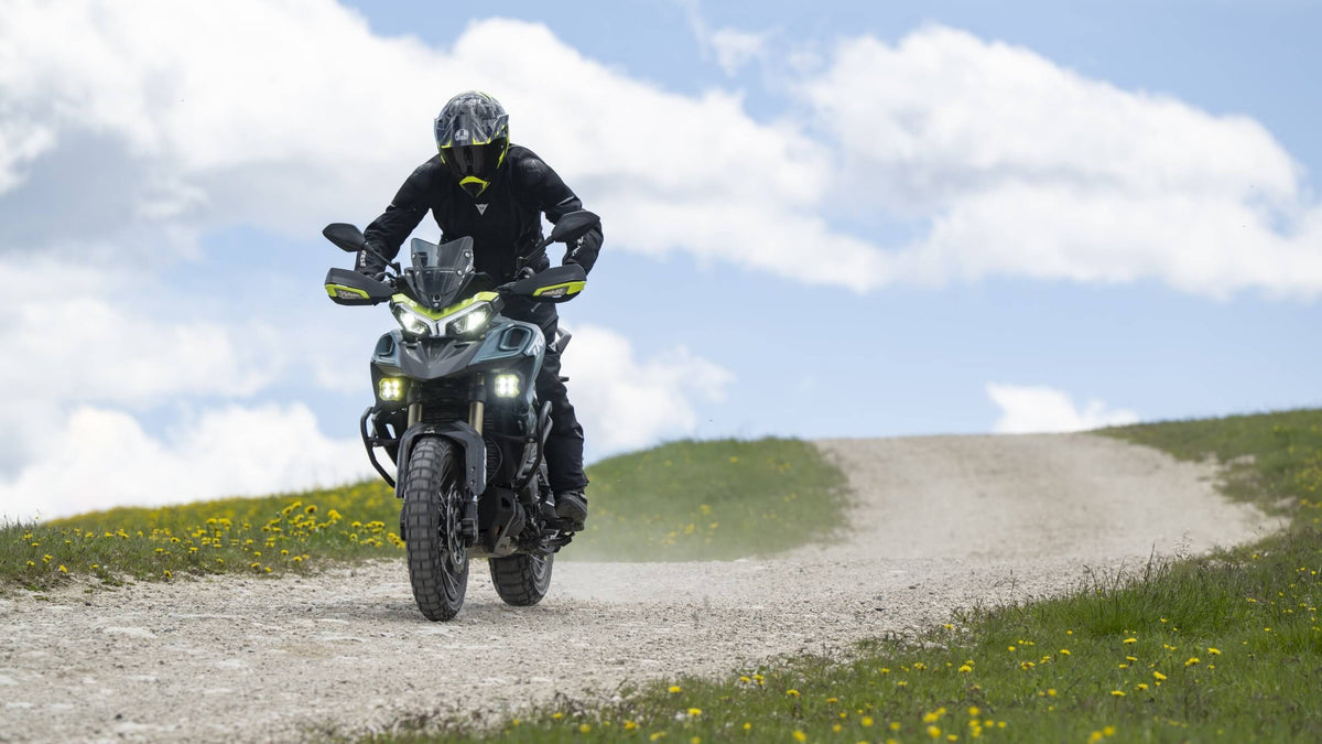 Benelli TRK 902 Xplorer