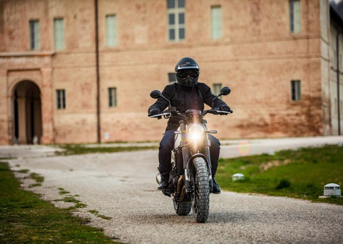 Benelli Leoncino 500 Trail