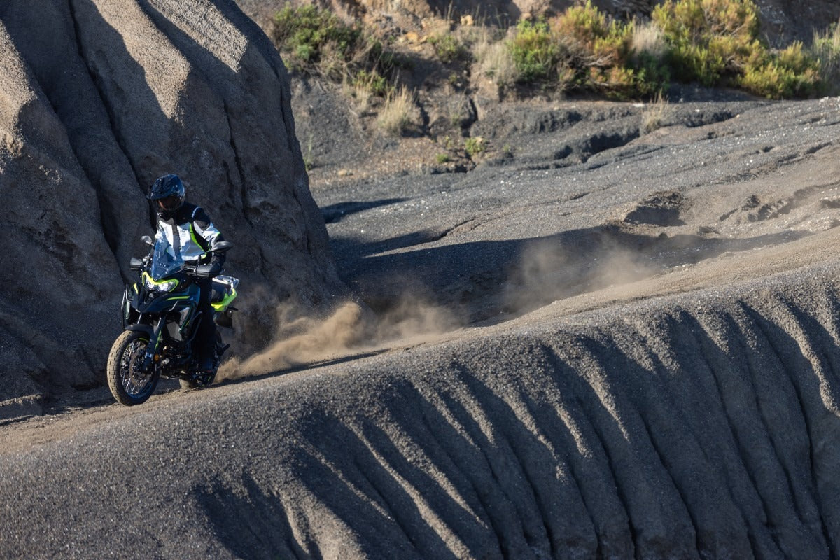Benelli TRK 702 X