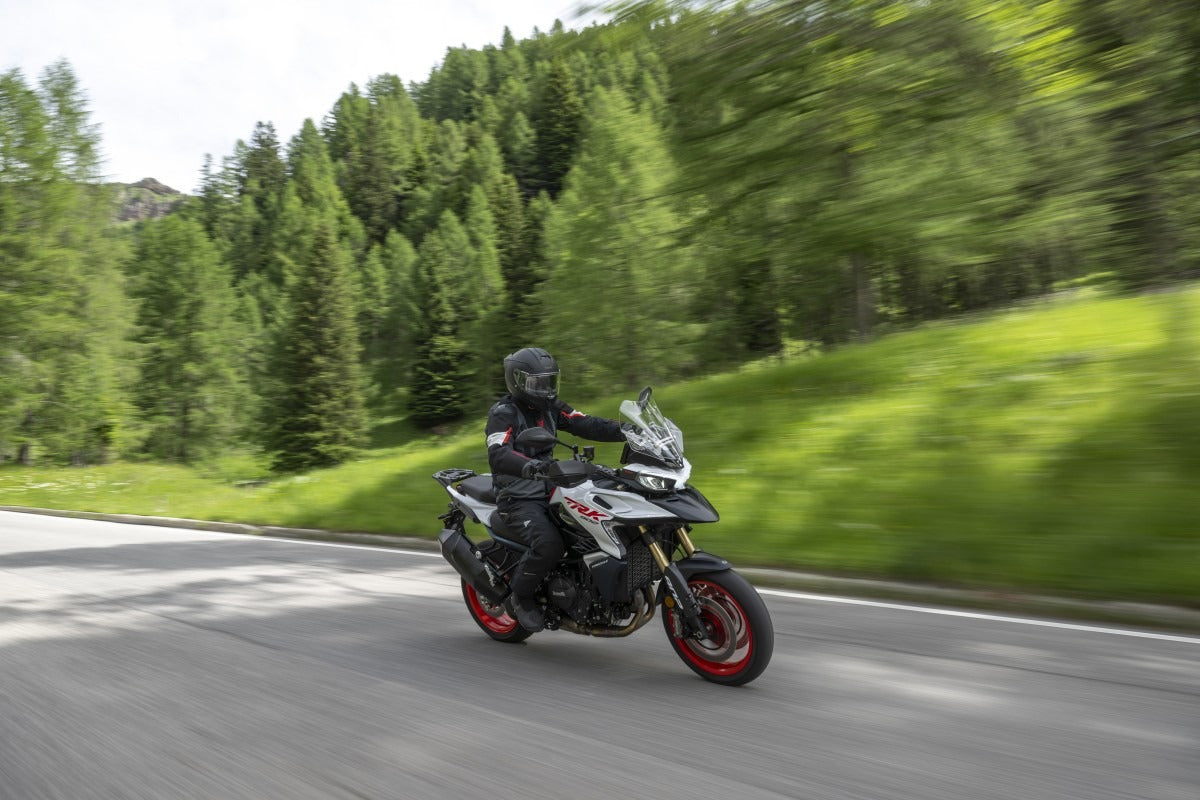 Benelli TRK 902 Stradale