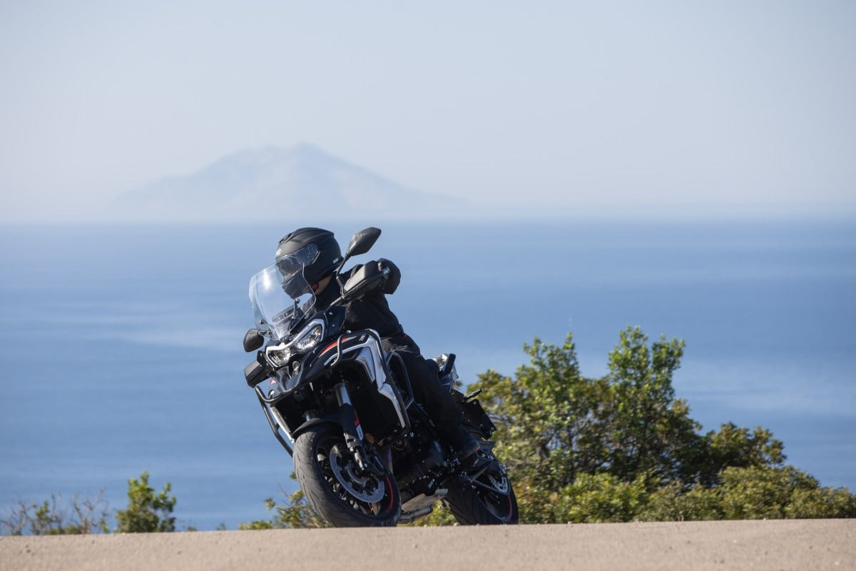 Benelli TRK 702
