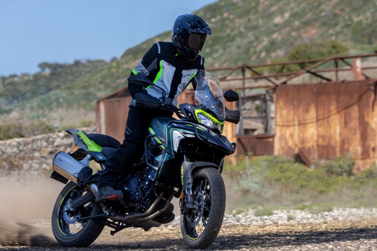 Benelli TRK 702 X
