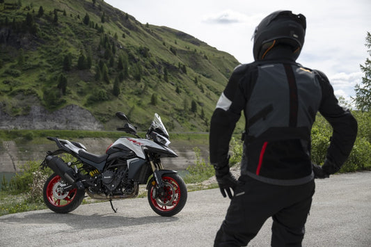 Benelli TRK 902 Stradale