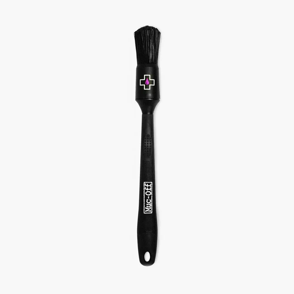 MUC-OFF Drivetrain Detailing Brush - Go Off Road Barnsley
