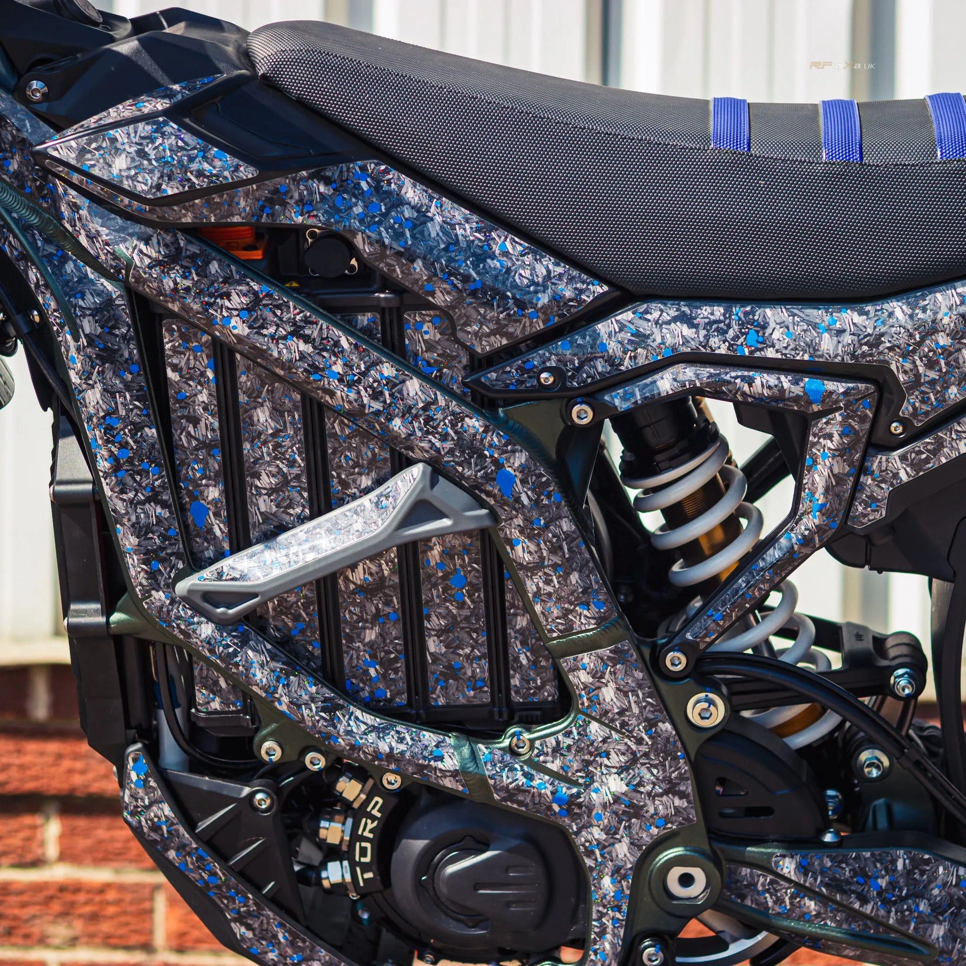 ULTRA BEE FORGED CARBON FULL COVERAGE GRAPHICS KIT - Go Off Road Barnsley