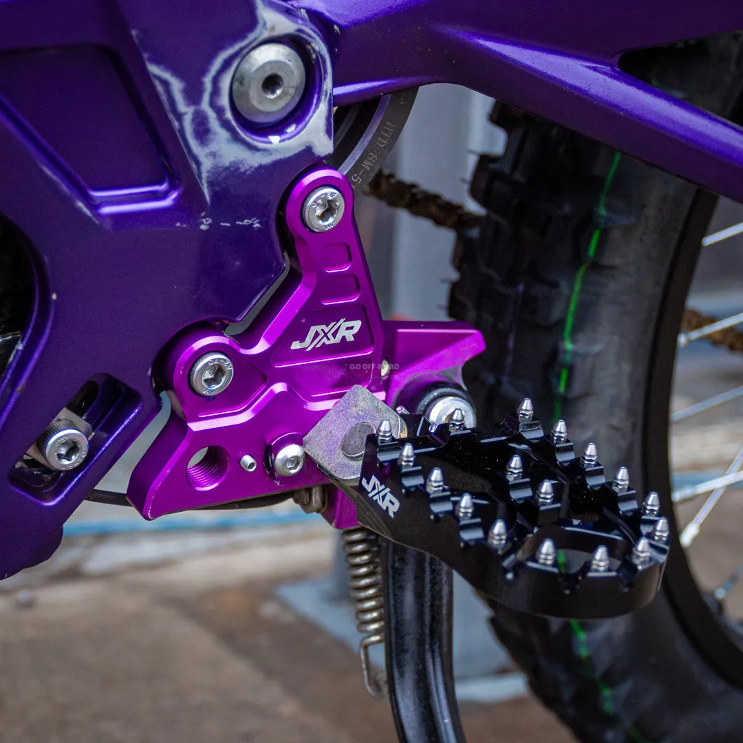 JXR Sur Ron Light Bee FootPeg Brackets (Left + Right) - Go Off Road Barnsley