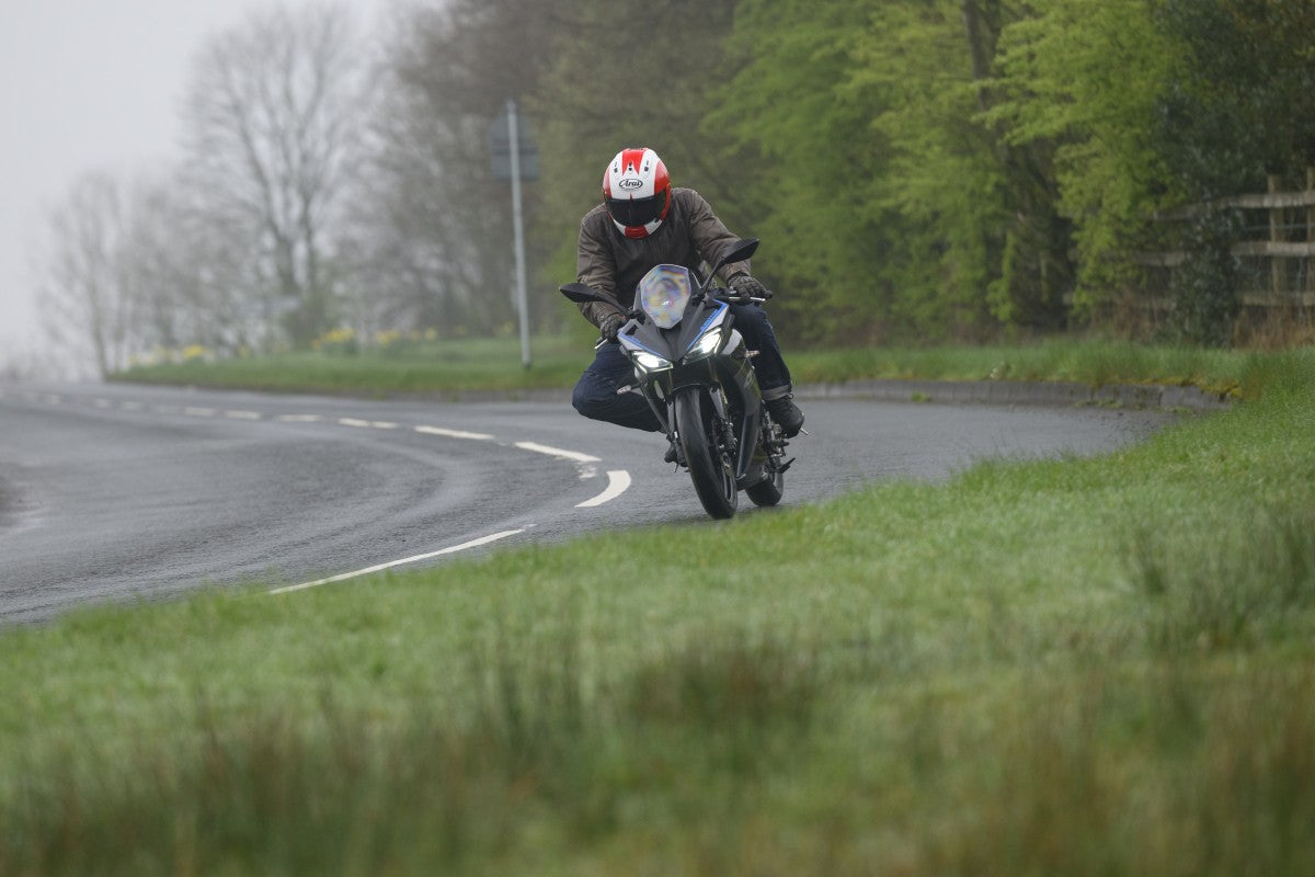 QJMotor SRK 125 R