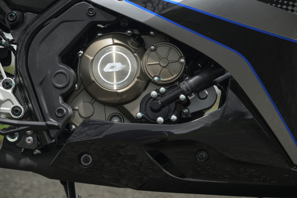 QJMotor SRK 125 R