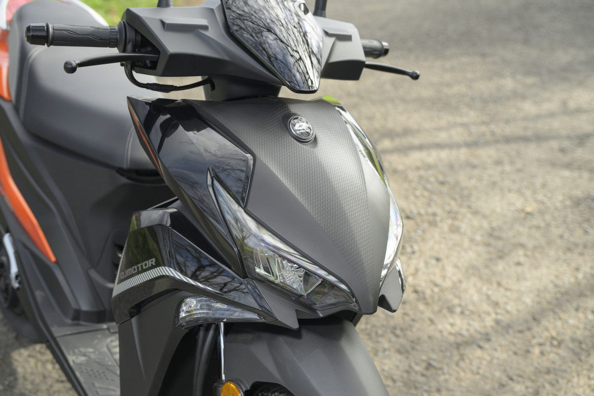 QJMotor LTS 125 S
