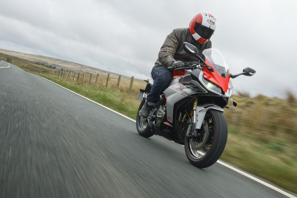 QJMotor SRK 421 RR