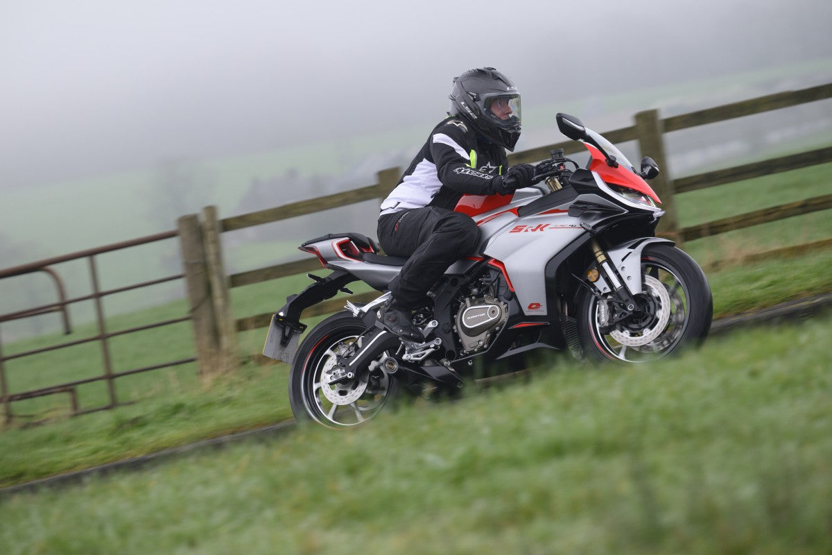 QJMotor SRK 421 RR